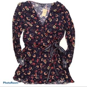AMERICAN EAGLE OUTFITTERS Floral Romper